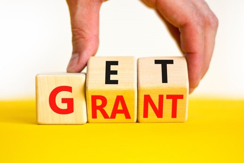 Grant Alert: Up to INR 1.5 lakh financial support to Individuals/NGOs by Colgate-Palmolive India